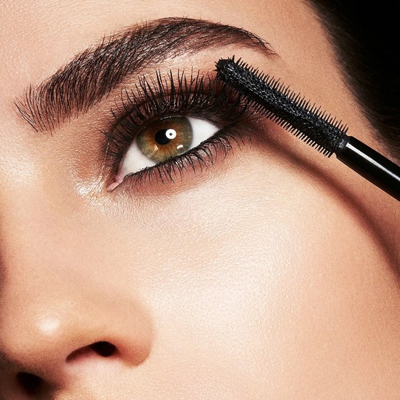 Brand New In Box tarte Maneater Mascara In Black - Picture 4 of 16